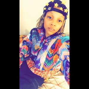 Meet your Posher, Lakoya